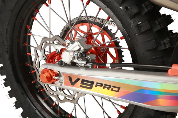 20251010213250035003 STN V9 Pro